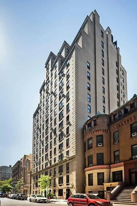 73-703 New Studio Uws Doorman Gym New York USA